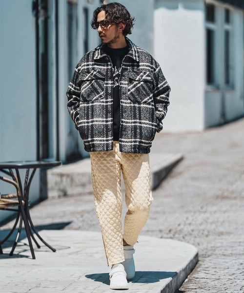felkod(フィルコッド)の「mp13755- Quilted Spindle Pants キルティングパンツ(その他パンツ・メンズ・グレイッシュベージュ/ブラック・S/M/L)」の6枚目の写真