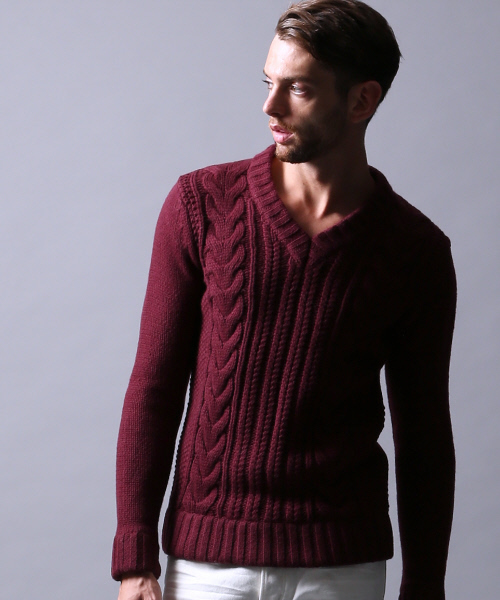 5351 POUR LES HOMMES（ゴーサンゴーイチプールオム）の「ラムウールVネックニット（ニット/セーター・メンズ・グレー/ブラック/ホワイト/ボルドー/ブラック×ホワイト・1/2/3）」の5枚目の写真