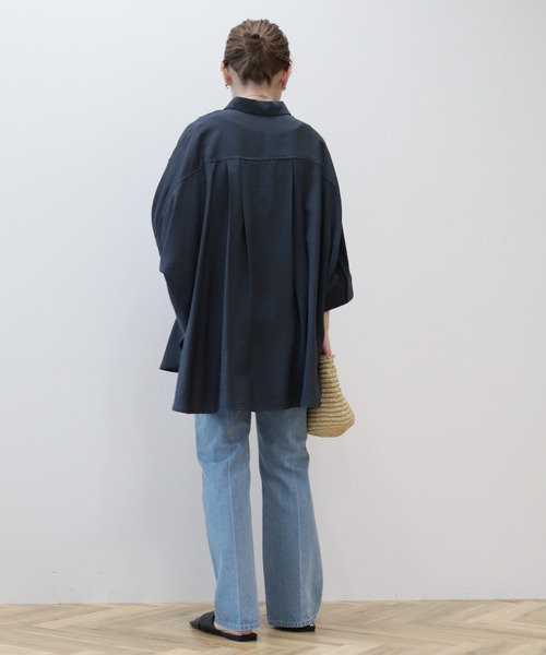 AMERICAN HOLIC（アメリカンホリック）の「【WEB限定】接触冷感Wポケットシャツチュニック（シャツ/ブラウス・レディース・アイボリー/チャコールグレー/カーキ・FREE）」の9枚目の写真