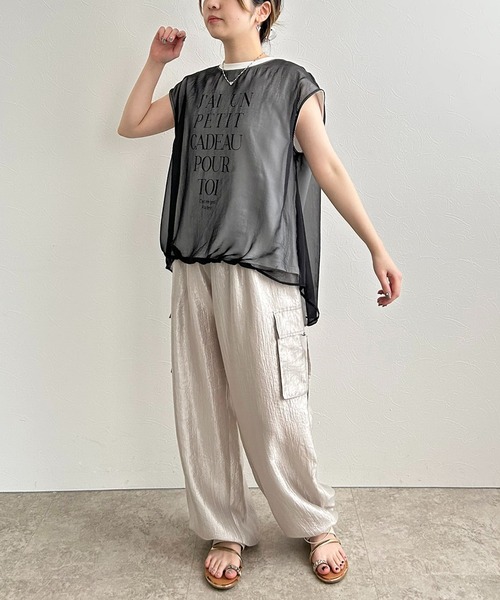 LHELBIE(レルビエ)の「シアーレイヤードロゴトップス(Tシャツ/カットソー・レディース・ホワイト×ブラック/ブラック/オフホワイト・M)」の10枚目の写真