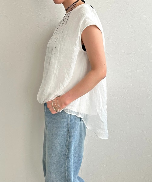 LHELBIE(レルビエ)の「シアーレイヤードロゴトップス(Tシャツ/カットソー・レディース・ホワイト×ブラック/ブラック/オフホワイト・M)」の7枚目の写真