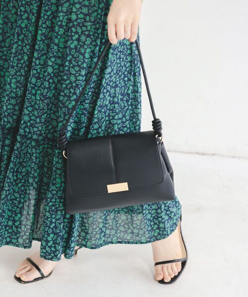 le.coeur blanc(ルクールブラン)の「合皮2wayショルダーバッグ(ショルダーバッグ・レディース・ライトグリーン/ブラック・FREE)」の12枚目の写真