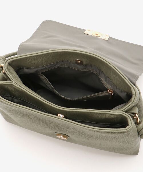 le.coeur blanc(ルクールブラン)の「合皮2wayショルダーバッグ(ショルダーバッグ・レディース・ライトグリーン/ブラック・FREE)」の7枚目の写真