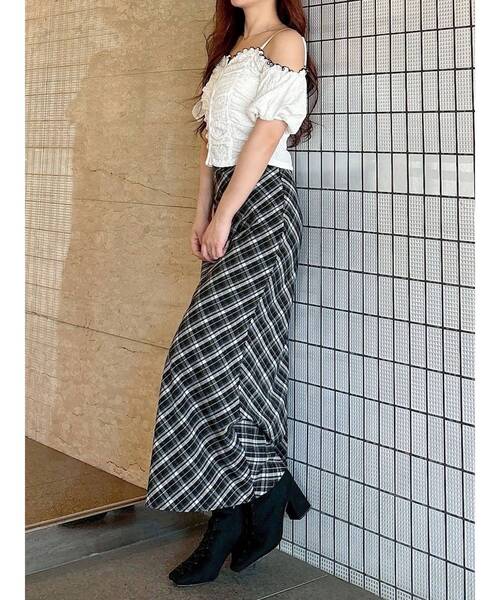 MERCURYDUO(マーキュリーデュオ)の「ドロストギャザーコンパクトカットソー(Tシャツ/カットソー・レディース・ラベンダー/ブラック/オフホワイト・FREE)」の18枚目の写真