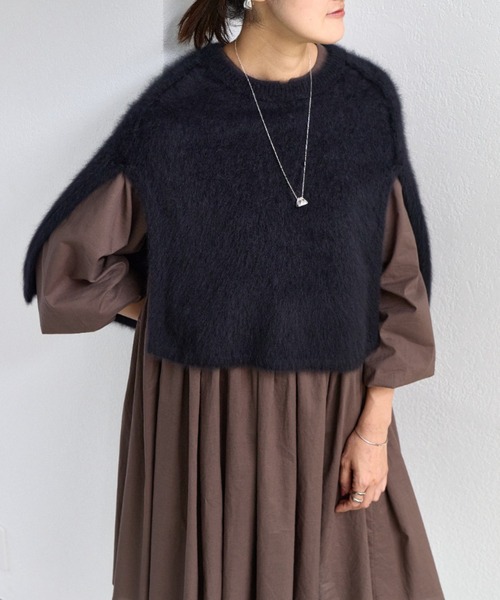 BEARDSLEY ファーニットポンチョ ネイビー 新品未使用 セール】ファーニットポンチョ（ニット/セーター）｜BEARDSLEY