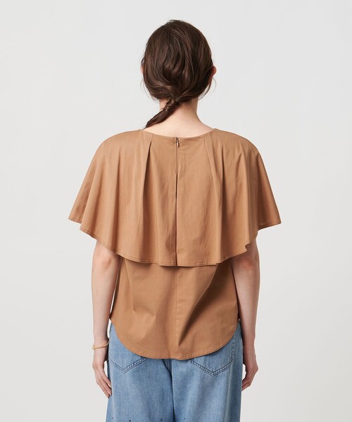 UNITED ARROWS(ユナイテッドアローズ)の「ケープフリルカバー2WAY Tシャツ(Tシャツ/カットソー・レディース・ブラック/ホワイト/ベージュ・FREE)」の15枚目の写真