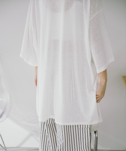 duei(デュイ)の「オーバーサイズビッグシルエットTシャツ(Tシャツ/カットソー・レディース・ホワイト/ブラック/グレー・FREE)」の10枚目の写真