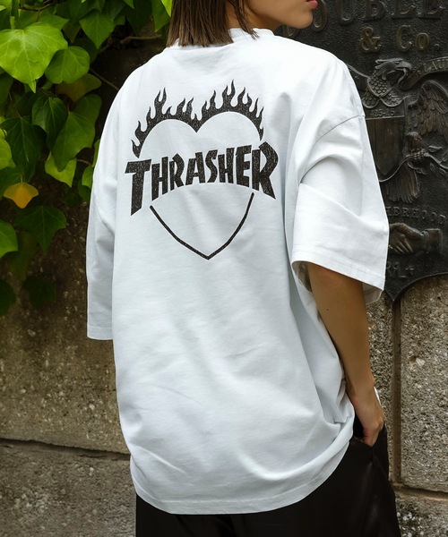 THRASHER(スラッシャー)の「HEART FLAME PIGMENT S/S T-SHIRTS/スラッシャーハートフレームロゴピグメント半袖T-シャツ(Tシャツ/カットソー・メンズ・ブラウン/グレー/チャコールグレー・MEDIUM/LARGE/X-LARGE)」の6枚目の写真