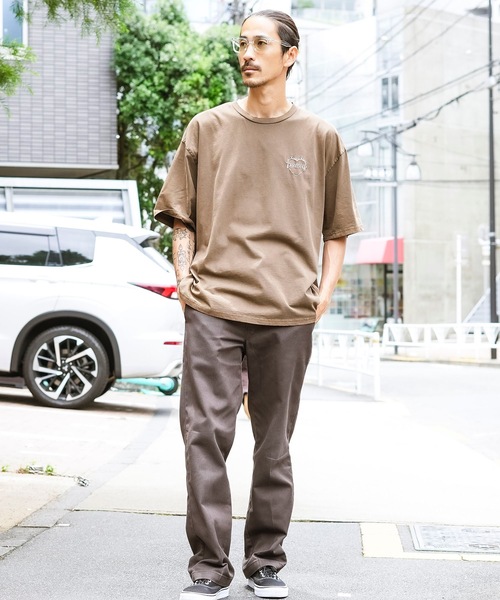 THRASHER(スラッシャー)の「HEART FLAME PIGMENT S/S T-SHIRTS/スラッシャーハートフレームロゴピグメント半袖T-シャツ(Tシャツ/カットソー・メンズ・ブラウン/グレー/チャコールグレー・MEDIUM/LARGE/X-LARGE)」の7枚目の写真