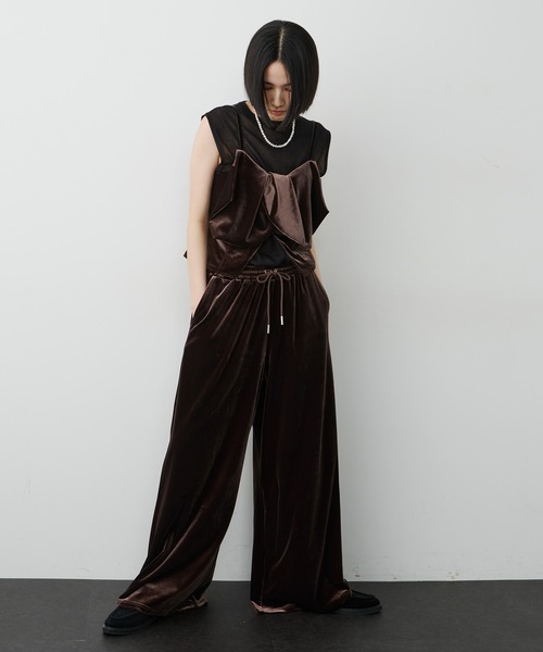 LA BELLE ETUDE（ラベルエチュード）の「ベロアワイドパンツ（その他パンツ・レディース・グレー/ブラック/ブラウン・1/0）」の17枚目の写真