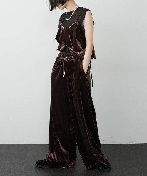 LA BELLE ETUDE（ラベルエチュード）の「ベロアワイドパンツ（その他パンツ・レディース・グレー/ブラック/ブラウン・1/0）」の4枚目の写真