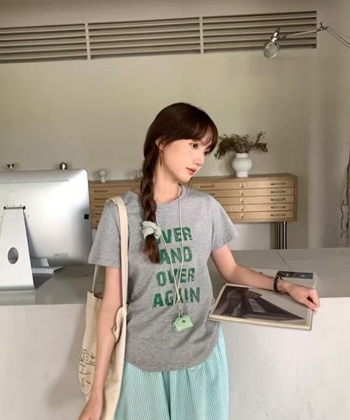 Ritzy(リッツィー)の「ロゴプリントT(Tシャツ/カットソー・レディース・グレー/ホワイト・M/L/XL)」の6枚目の写真