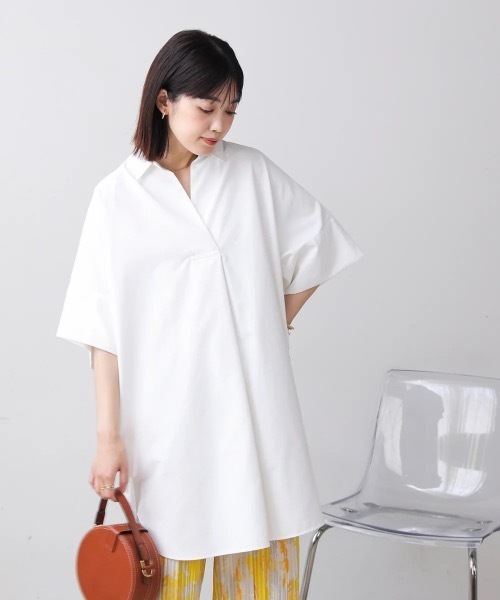 Bou Jeloud(ブージュルード)の「テックコットンオーバーサイズチュニック(シャツ/ブラウス・レディース・ブルー/オフホワイト/キャメル・38)」の8枚目の写真