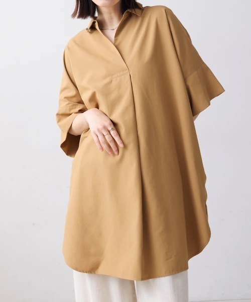Bou Jeloud(ブージュルード)の「テックコットンオーバーサイズチュニック(シャツ/ブラウス・レディース・ブルー/オフホワイト/キャメル・38)」の16枚目の写真