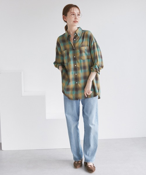 ROPE' PICNIC(ロペピクニック)の「オンブレチェックシャツ/UVケア(シャツ/ブラウス・レディース・サックスブルー/ブラック/イエロー/オフホワイト・38)」の11枚目の写真