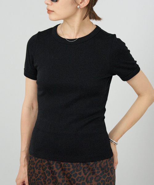 IENA（イエナ）の「FLORE FLORE/フローレフローレ CAR TEE Tシャツ（Tシャツ/カットソー・レディース・ブラック/バーガンディー/ベージュ/アイボリー・FREE）」の9枚目の写真