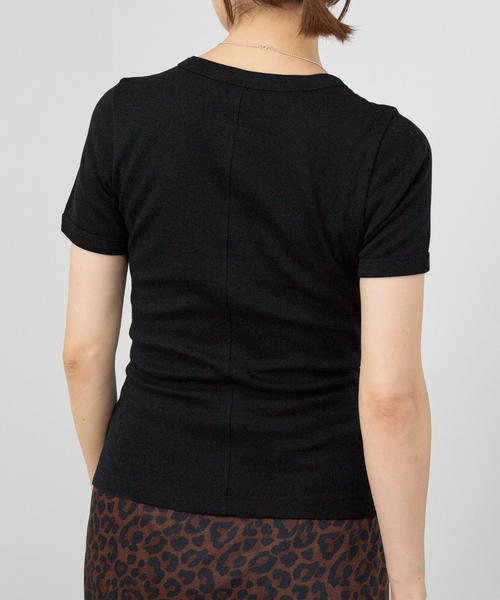 IENA（イエナ）の「FLORE FLORE/フローレフローレ CAR TEE Tシャツ（Tシャツ/カットソー・レディース・ブラック/バーガンディー/ベージュ/アイボリー・FREE）」の11枚目の写真