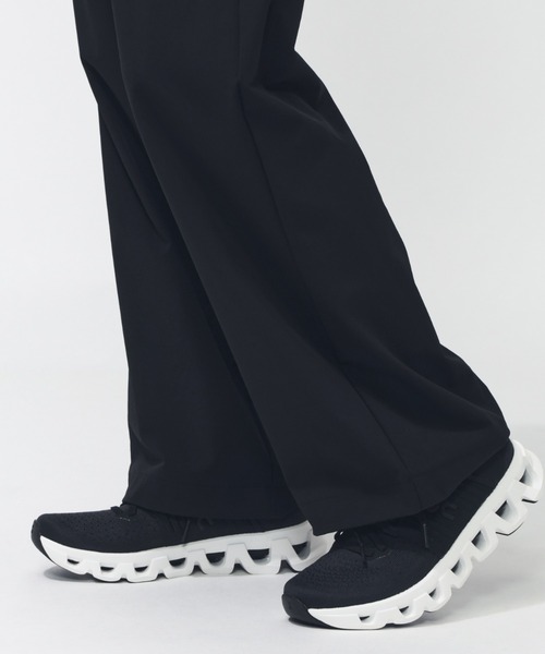 TIGORA（ティゴラ）の「ティゴラ TIGORA 4WAYストレッチタックワイドパンツ（その他パンツ・レディース・ブラック/ブラウン/ベージュ・S/M/L/XL）」の12枚目の写真