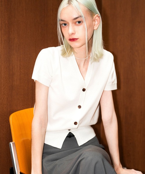 GENERAL IDEA(ジェネラルアイデア)の「GENERAL IDEA/ジェネラルアイディア tencel essential half cardigan カーディガン(カーディガン/ボレロ・レディース・ブラック/グレー/ホワイト/ピンク・M/S/L)」の2枚目の写真