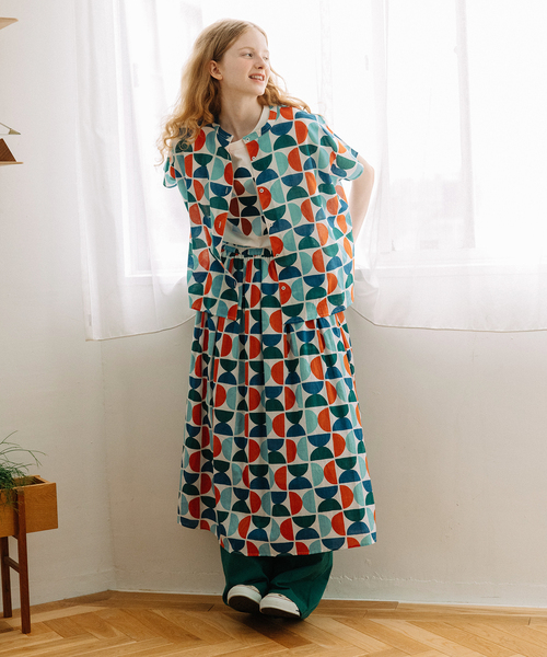 POU DOU DOU(プードゥドゥ)の「<made in INDIA>Art motif print 羽織りシャツ(シャツ/ブラウス・レディース・ピンク/ブルー・M)」の4枚目の写真