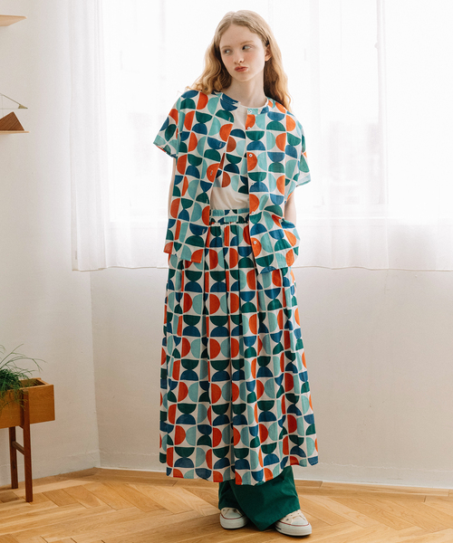 POU DOU DOU(プードゥドゥ)の「<made in INDIA>Art motif print 羽織りシャツ(シャツ/ブラウス・レディース・ピンク/ブルー・M)」の5枚目の写真