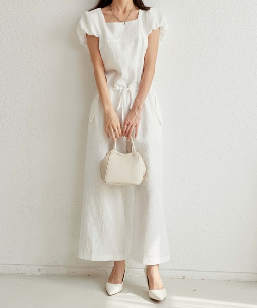 d.i.a. ダイヤ　レース付き背中開きオールインワン　ホワイト d.i.a. オールインワン d.i.a. ダイヤ レース付き背中開き