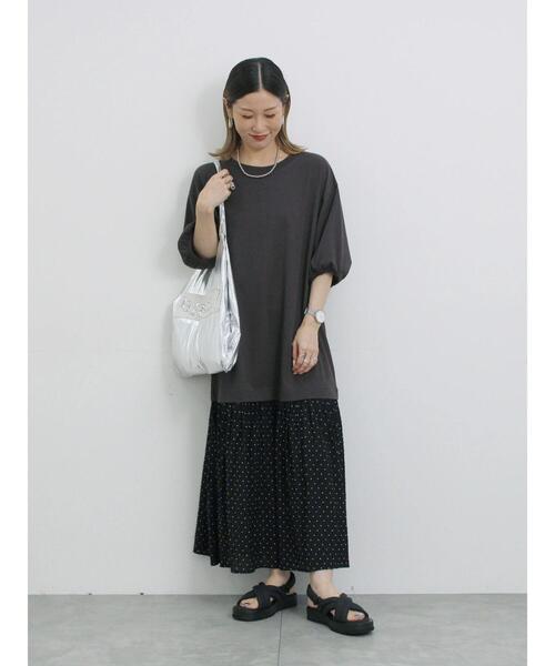 Samansa Mos2 blue（サマンサモスモスブルー）の「花柄ドッキングカットワンピース（ワンピース・レディース・ネイビー/ブラック/チャコールグレー・F）」の8枚目の写真