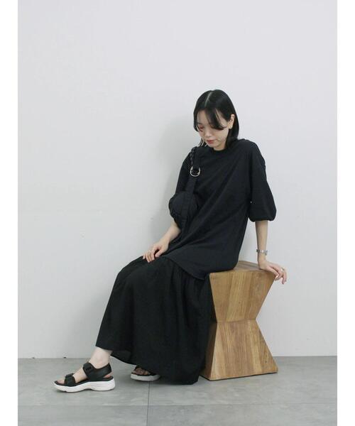 Samansa Mos2 blue（サマンサモスモスブルー）の「花柄ドッキングカットワンピース（ワンピース・レディース・ネイビー/ブラック/チャコールグレー・F）」の19枚目の写真