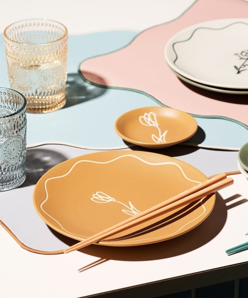 セール】FLOWERプリントプレート(M) / 579081（食器）｜LAKOLE（ラコレ