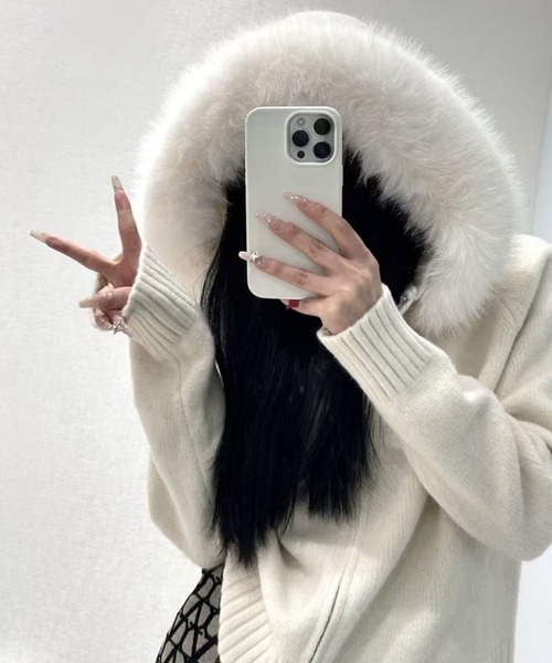 meJane（ミージェーン）の「2WAYファー フードニットパーカー（パーカー・レディース・ブラック/グレー/ダークベージュ/ホワイト・FREE）」の7枚目の写真