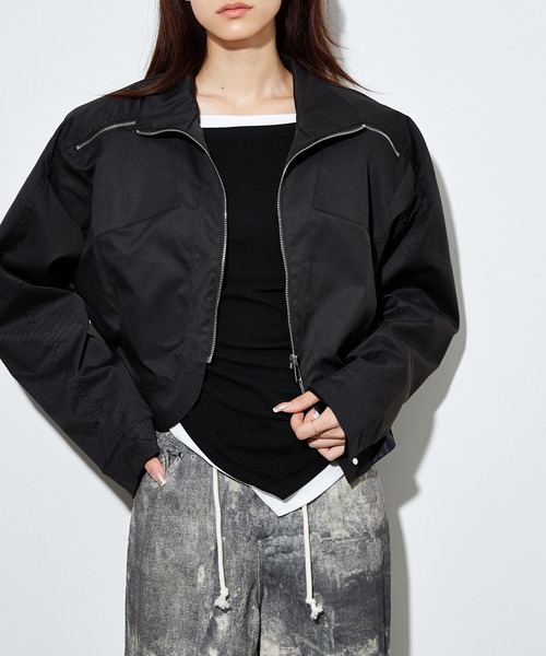 SUWDEE（スーディー）の「round hem pocket zip up blouson（ブルゾン・レディース・ブラック/ブラウン・FREE）」の4枚目の写真