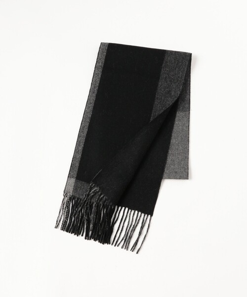 BEAMS(ビームス)の「パネル チェック リバーシブル マフラー(マフラー・メンズ・グレー/ブラック/ダークブラウン・ONE SIZE)」の7枚目の写真