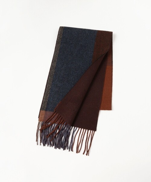 BEAMS(ビームス)の「パネル チェック リバーシブル マフラー(マフラー・メンズ・グレー/ブラック/ダークブラウン・ONE SIZE)」の5枚目の写真