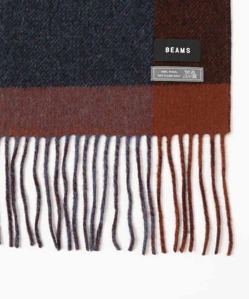 BEAMS(ビームス)の「パネル チェック リバーシブル マフラー(マフラー・メンズ・グレー/ブラック/ダークブラウン・ONE SIZE)」の4枚目の写真