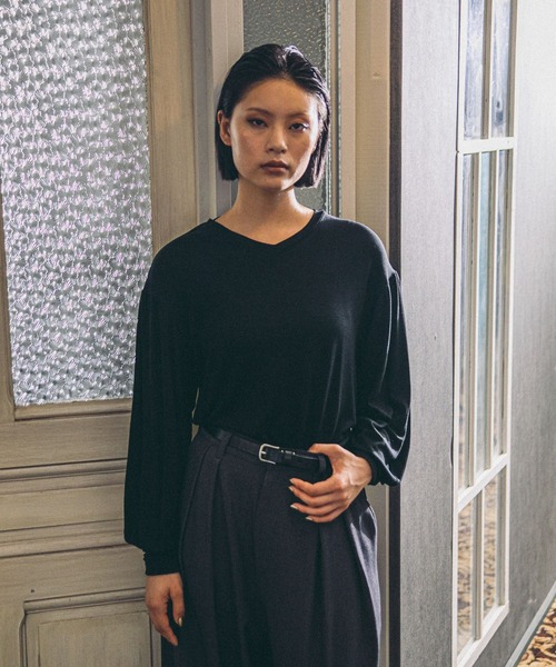 niko and...（ニコアンド）の「【MODE NORM CORE】 ウール混マトンスリーブプルオーバー（Tシャツ/カットソー・レディース・ブラック/チャコール/ライトグレー・LARGE/MEDIUM）」の2枚目の写真