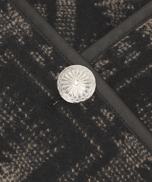 FRAMeWORK（フレームワーク）の「≪一部店舗 ・WEB限定A VACATION/アヴァケーション 別注PENDLETONストール（ストール/ショール・レディース・ブラック/ベージュ・FREE）」の9枚目の写真