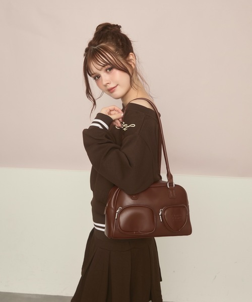 TITTY&CO.(ティティーアンドコー)の「ロゴ入りスウェットセットアップ(セットアップ・レディース・ブラウン/ネイビー/グレー・FREE)」の4枚目の写真