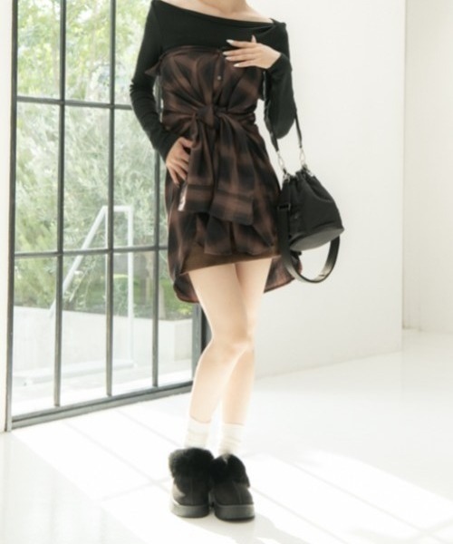 R&E（アールアンドイー）の「【25AW新作】【R&E】ラバーバックベルトフェイクファームートンスリッポン（スリッポン・レディース・ブラック/ダークブラウン/ベージュ・LL/S/M/L）」の20枚目の写真