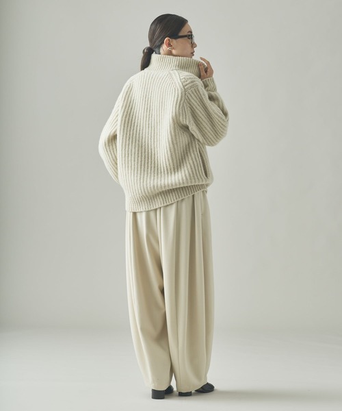 Curensology(カレンソロジー)の「Curensology(カレンソロジー)/【WEB限定】アゼアミニットブルゾン(ブルゾン・レディース・ホワイト系その他/グレー・FREE)」の6枚目の写真