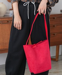 レディースのバッグ（レッド/赤色系・スエード）ファッション