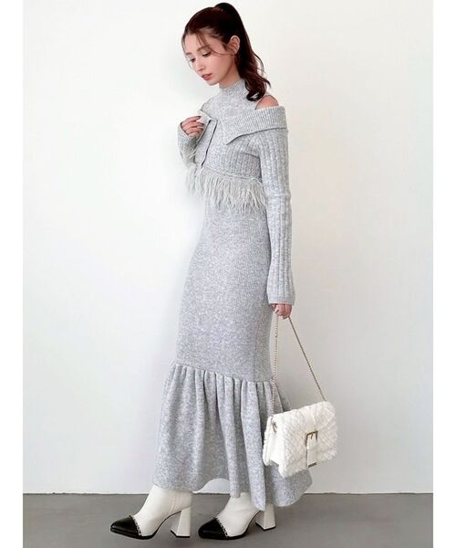 RESEXXY（リゼクシー）の「チェーンベルトショートブーツ（ブーツ・レディース・アイボリー/ブラック・SMALL/MEDIUM/LARGE）」の6枚目の写真