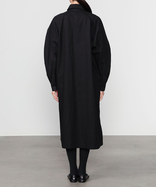 Bshop(ビショップ)の「eunoia | ピンタック シャツドレス WOMEN(ワンピース・レディース・クリーム/ブラック・S)」の5枚目の写真