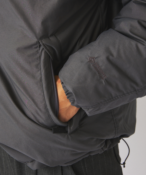 THE NORTH FACE(ザノースフェイス)の「THE NORTH FACE /ノースフェイス オルタレーション シエラジャケット ND92565(ダウンジャケット/コート・メンズ・チャコールグレー/ベージュ・MEDIUM/LARGE/X-LARGE)」の10枚目の写真