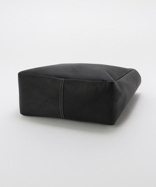 OUTDOOR PRODUCTS（アウトドアプロダクツ）の「YOUNG&OLSEN ASH LEATHER TOTE M（クラッチバッグ・レディース・ブラック/キャメル・FREE）」の5枚目の写真