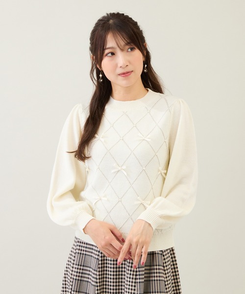 Rose Tiara（ローズティアラ）の「アーガイルリボンニット（ニット/セーター・レディース・オフホワイト/バイオレット/ブラック・46/42/38）」の2枚目の写真