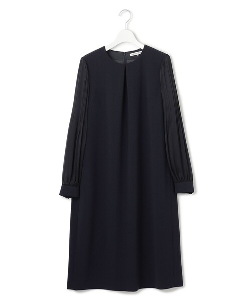 23区（ニジュウサンク）の「トリアセダブルジョーゼット シフォンスリーブ ワンピース（ワンピース・レディース・ネイビー系・40/38/36）」の6枚目の写真