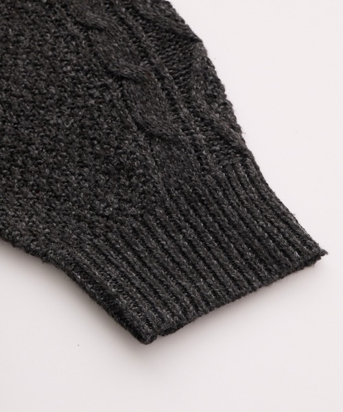 THE CRAFT CREW PRODUCTS(ザクラフトクループロダクツ)の「ウォッシャブル ケーブルニット Vネックカーディガン / 帯電防止・アンチピリング【THE CRAFT CREW PRODUCTS】(カーディガン/ボレロ・メンズ・アッシュグレー/ワイン/ブラック/ネイビー/チャコール・S/L/M)」の16枚目の写真