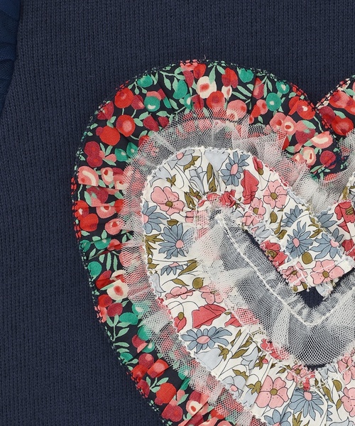 sense of wonder（センスオブワンダー）の「リバティハートフリルトレーナー（スウェット・キッズ・ネイビー/ラベンダー/ピンク/ホワイト系・100cm/110cm/90cm/120cm/130cm/80ｃｍ）」の9枚目の写真