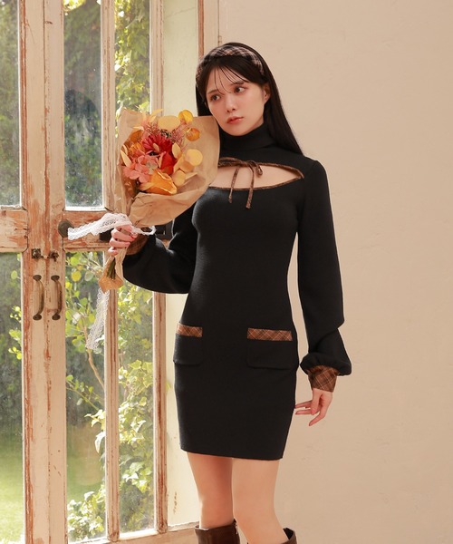 M DOLLY(エムドリー)の「*M DOLLY original* check accent dolcina knit dress /チェックアクセントドルチーナニットドレス(ワンピース・レディース・グレイッシュベージュ/ブラック・FREE)」の6枚目の写真