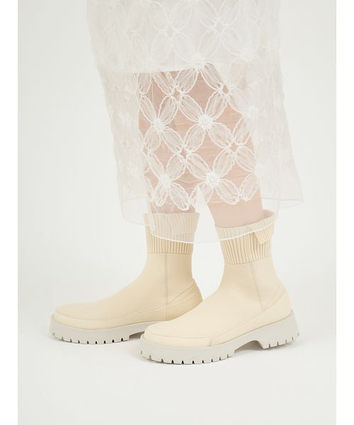 emmi（エミ）の「ecoニットブーツ（ブーツ・レディース・クリーム/シルバー/ブラック/マルチ・22.5/23/23.5/24/24.5/25）」の14枚目の写真